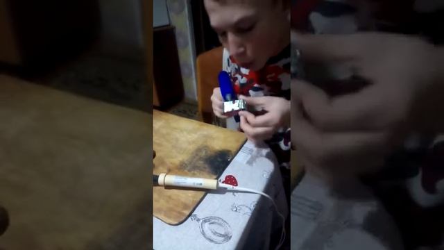 4 часть финальная делаем фонарик смотреть онлайн