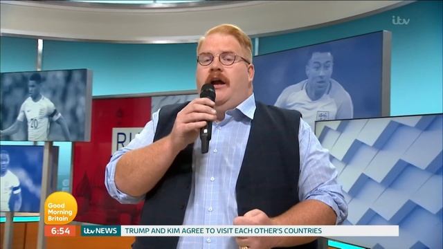 The Worcester Man Who Wowed a Pub Karaoke Audience By Performing Opera | Good Morning Britain смотреть онлайн