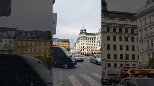 Vienna Opera House - outside view смотреть онлайн