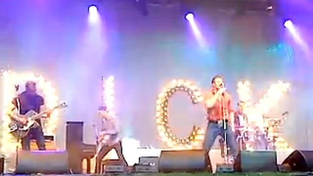 Dick Brave and the Backbeats - No one knows Hamburg Open Air 31.05.2012 смотреть онлайн