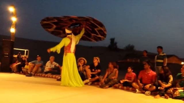 Dubai Desert Safari Arabian Dance 4 смотреть онлайн