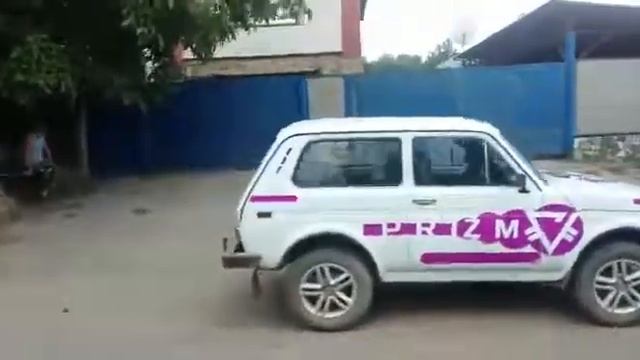 58-й автомобиль нива белая г/н Н589КТ123 смотреть онлайн