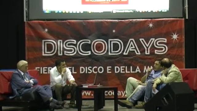 Presentazione dell'opera Cantanapoli - DiscoDays + Music Forum VII Ed. смотреть онлайн