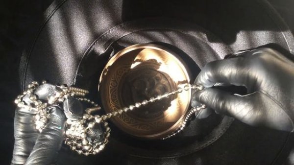 LEATHER GLOVES🖤 VINTAGE LONG LEATHER OPERA GLOVES🖤  RELAXING 🎧 WHISPER 🇳🇱 [[ASMR]]