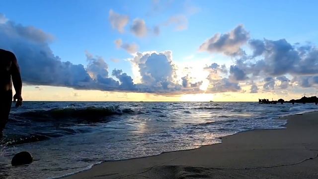 В погоне за солнцем. Фукуок. смотреть онлайн