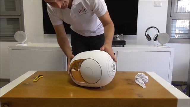 Devialet Phantom I 108 dB Unboxing смотреть онлайн