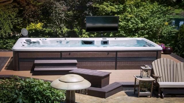 Back Yard Deck Ideas With Hot Tub смотреть онлайн