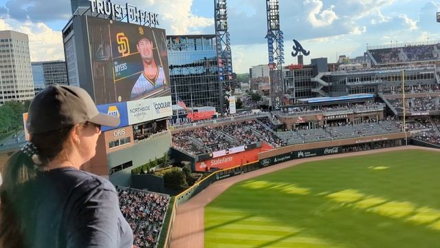 Introduction on the Padres vs Braves смотреть онлайн