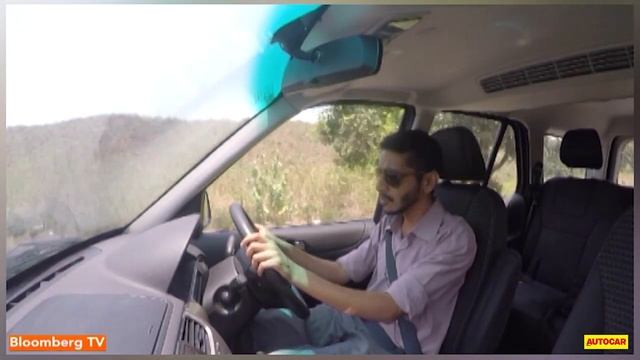 2015 Tata Safari Storme | First Drive | Autocar India смотреть онлайн