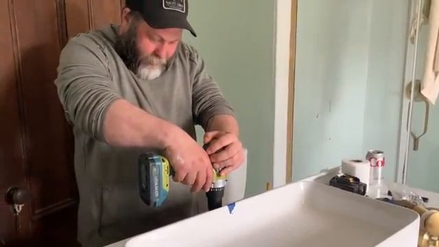 Upcycled Antique Cabinet turned DREAMY BATHROOM VANITY MAKEOVER (start to finish diy) смотреть онлайн