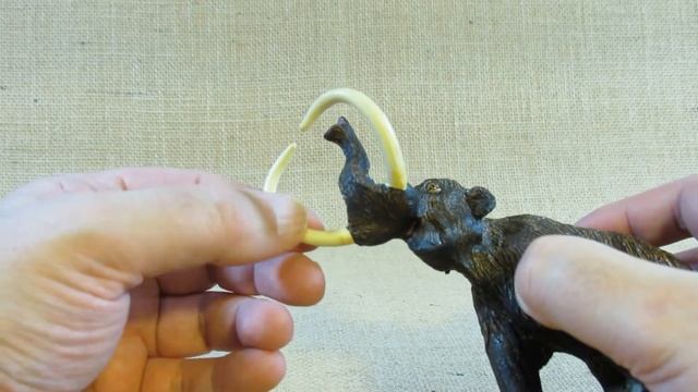 Safari Ltd. Wild Safari Woolly Mammoth set # 279929 review смотреть онлайн