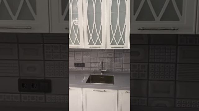 Добро пожаловать в гости к нашей заказчицы ,на ее кухню ❤️#кухниотпроизводителя#кухни #кухниподзака смотреть онлайн