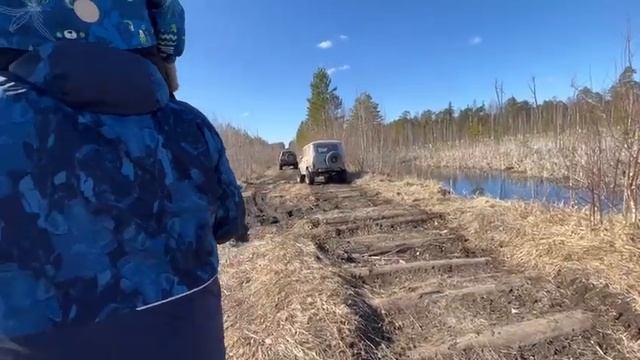 УАЗ 31519, САФАРИ 500 33 штурмуем гать ч.2 смотреть онлайн