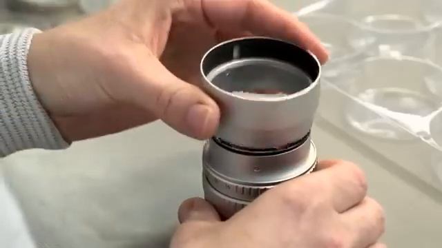 Quá trình chế tác của chiếc máy ảnh Leica M9-P смотреть онлайн