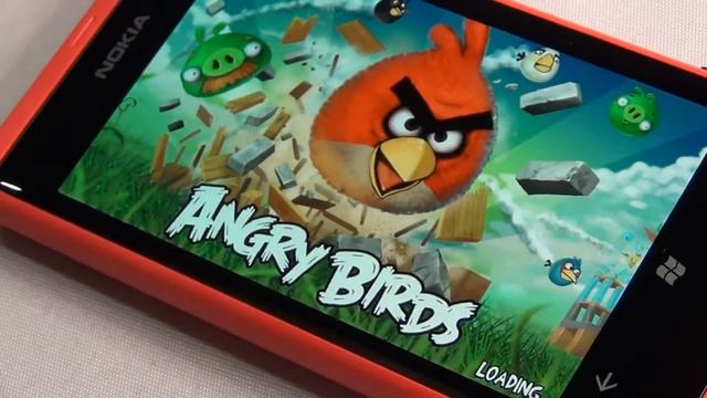 Nokia Lumia 800 Unboxing And Demonstration