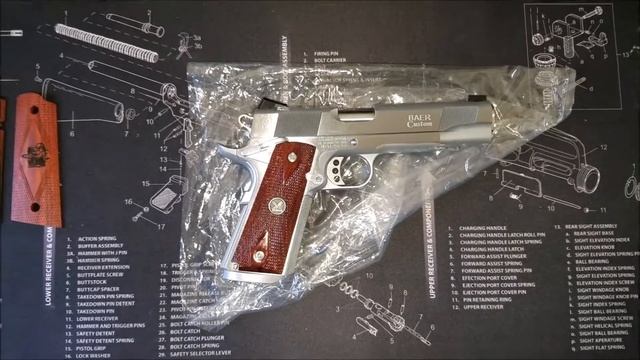 Les Baer Custom Carry 1911 .45 ACP Hard Chrome Unboxing смотреть онлайн