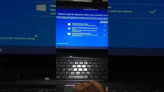 Setup Windows 10 bypassing Microsoft Account setup смотреть онлайн
