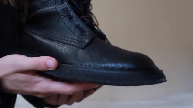 Sneaker Collection (LOUIS VUITTON, DIOR, NEUTRAL GREY JORDAN 1) смотреть онлайн