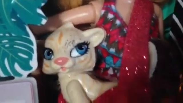 Bratz In The Wild Cloe Review смотреть онлайн