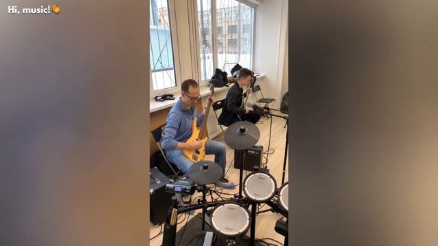 Взрослый ансамбль школы Hi, music смотреть онлайн