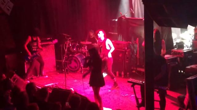 The Birthday Massacre (04) Superstition @ Vinyl Music Hall (2018-11-03) смотреть онлайн
