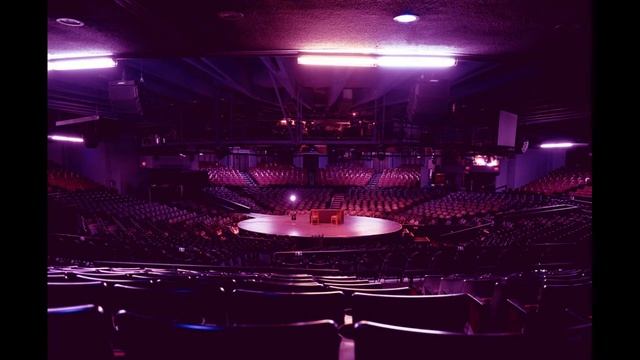 I'm Not Cool - HyunA (Empty Arena)