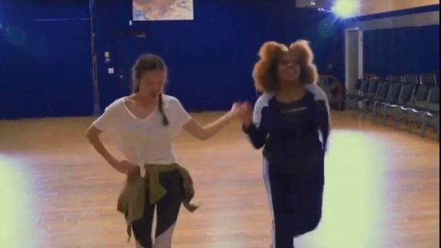 HSMTMTS Season 1 rehearsal footage смотреть онлайн