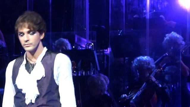 Mozart l'Opéra Rock Le Concert - Je dors sur des roses, 28/09/14 смотреть онлайн