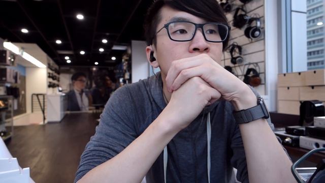 Headphone Safari: Audio Technica ATH-E40 / E70 IEM First Impressions смотреть онлайн