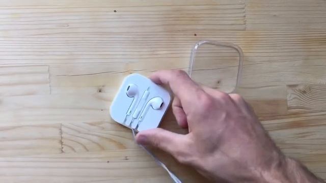 How to pack Apple EarPods and Mic back to the box смотреть онлайн