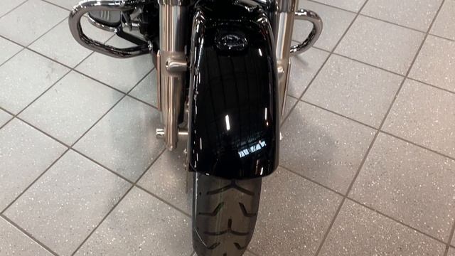 2021 Chrome Harley-Davidson Street Glide Special, a closer look. смотреть онлайн