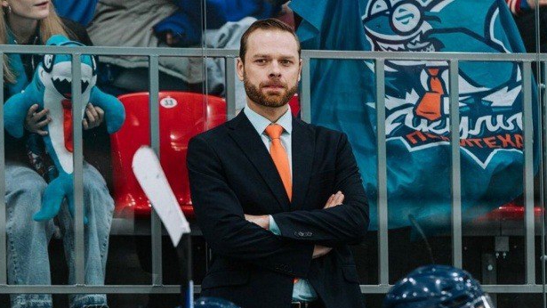 Игра медведи против ноум нэйм( Молодёжка )