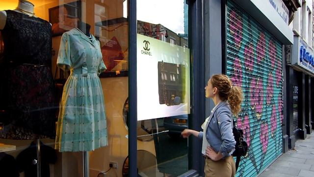 Interactive Window Display System with Gesture Recognition смотреть онлайн