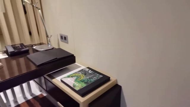 JW Marriott Dongdaemun Executive Deluxe Suite Room смотреть онлайн