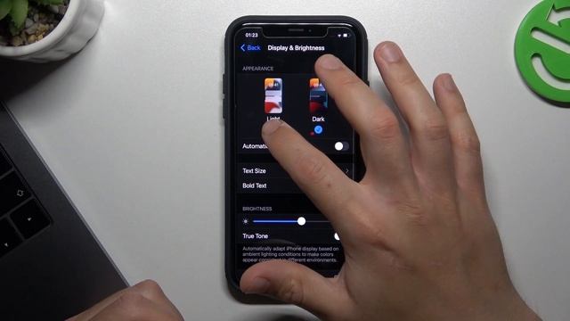 Why Safari Web Browser is Black - The truth behind the mysterious black browser revealed! смотреть онлайн
