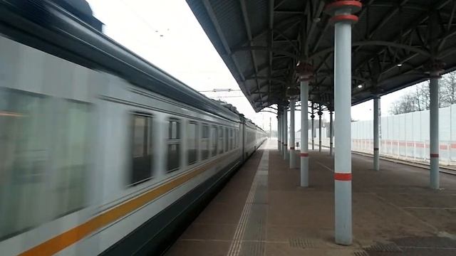 ЭД4М-0470 ЦППК Перекраска Наше Подмосковье На станции Мещерская (Сколково) смотреть онлайн