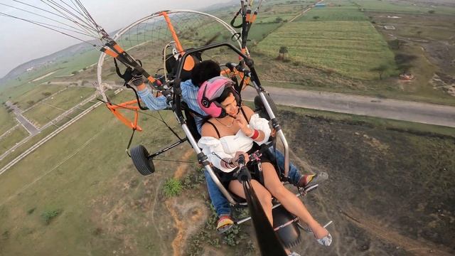 World-Class Adventure: Flying with Rushtofly's Paramotor Air Safari in Gurgaon" Call Us: 9625361992 смотреть онлайн