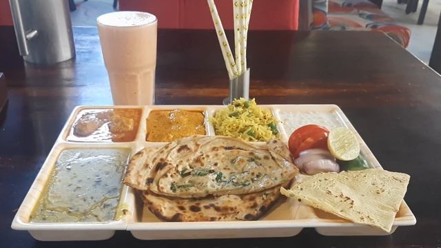 Типичная Еда в Индии и её цена.Typical Food in India and its price. смотреть онлайн