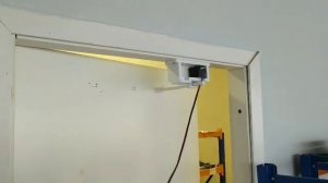 Механизм открытия и закрытия дверей