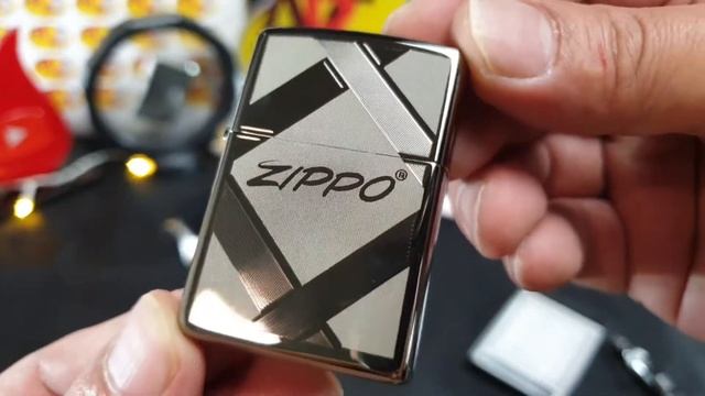 Zippo UNPARALLELED TRADITION DESIGN (20969) | Black Ice | Zippo Regular | ARCz-111