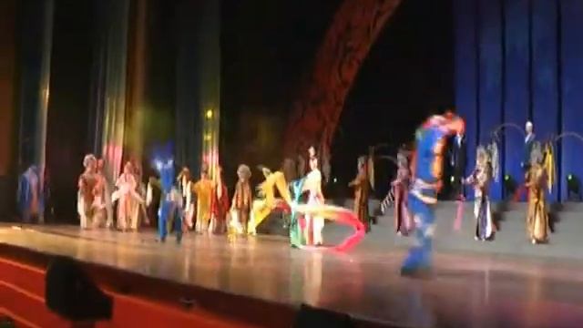 Dalian Show Beijing Opera смотреть онлайн