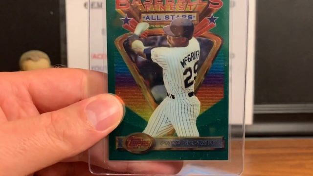 INSANE MAILDAY WITH A 2003 TOPPS CHROME LEBRON JAMES PSA ROOKIE CARD, AND 1968 JOHNNY BENCH ROOKIE смотреть онлайн