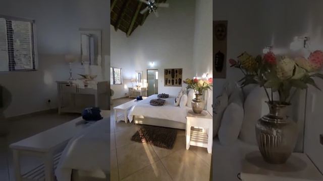 Sebetana Private Reserve - Rhino Lodge Room Tour смотреть онлайн