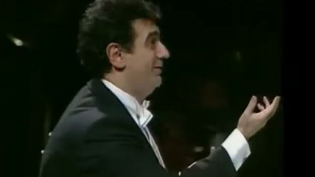 Placido Domingo conducting - Die Fledermaus.wmv смотреть онлайн