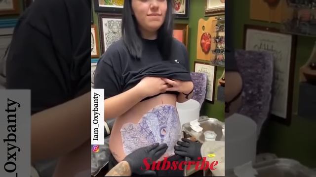 Another crazy tattoo, this girl very brave смотреть онлайн