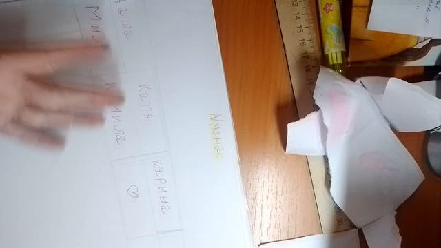 первое видео про ~🌸бумажные колекцые🌸~ подпишись и лайкни это видео