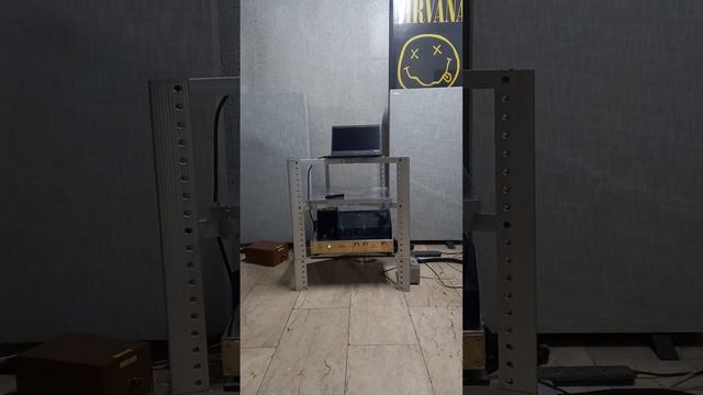 Jadis I50...spotify...Hurt... смотреть онлайн