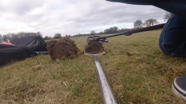 MINELAB EXPLORER 2 METAL DETECTOR