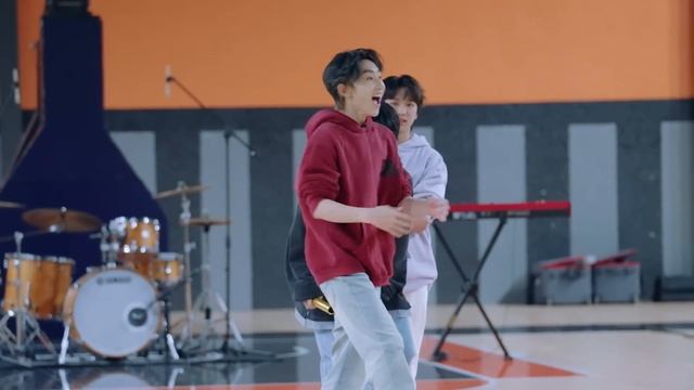 Weibo 'The Family's Honor(为了我们的荣耀)' l 「欢迎来BOY STORY家」 筹备记录 EP.05 смотреть онлайн