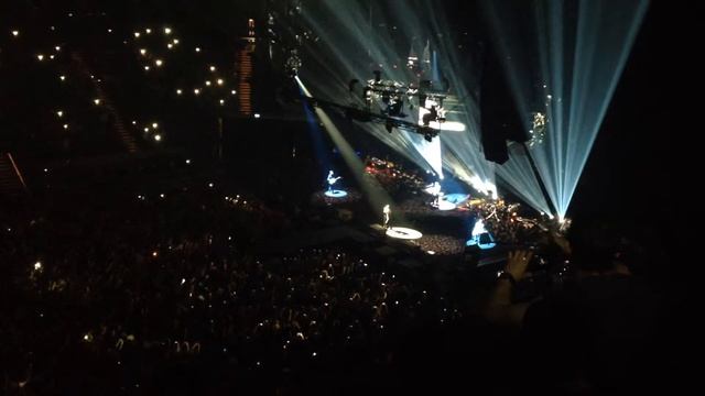Linkin Park, O2, London "Leave Out All the Rest/Shadow of the Day" 24/11/14 смотреть онлайн